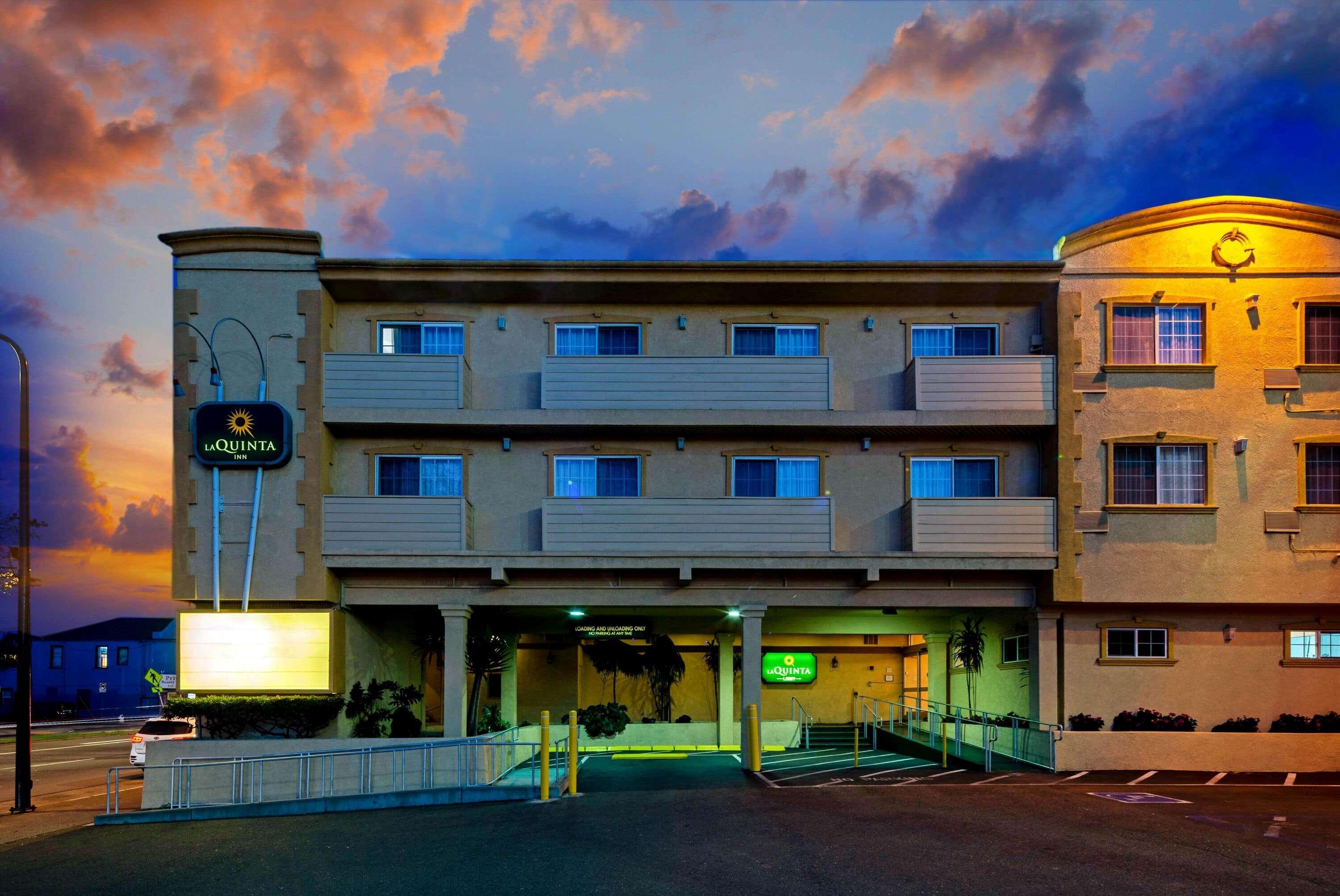 La Quinta Inn By Wyndham Berkeley Exterior photo