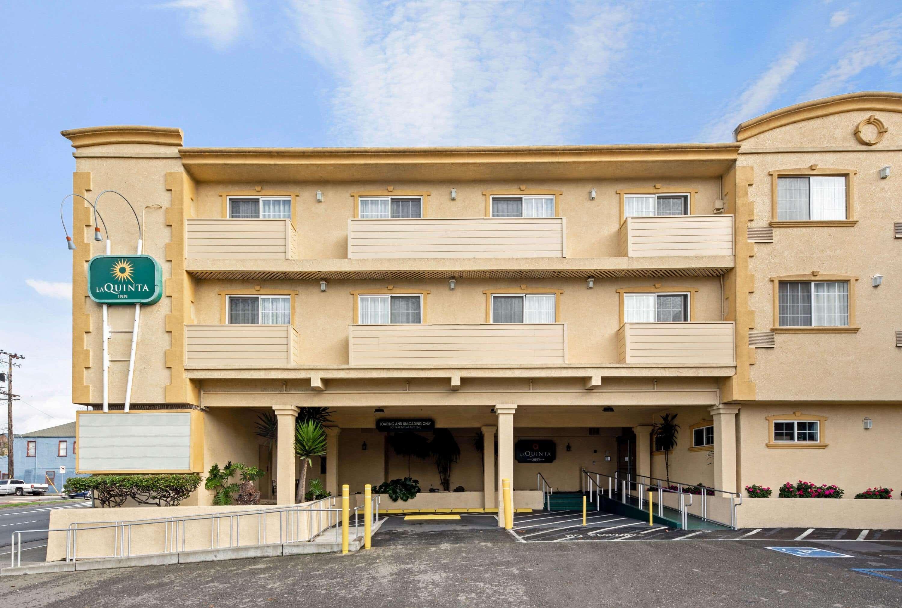 La Quinta Inn By Wyndham Berkeley Exterior photo