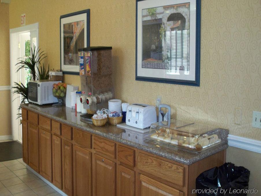 La Quinta Inn By Wyndham Berkeley Restaurant photo